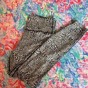 NWOT Nike Leopard Leggings Size M